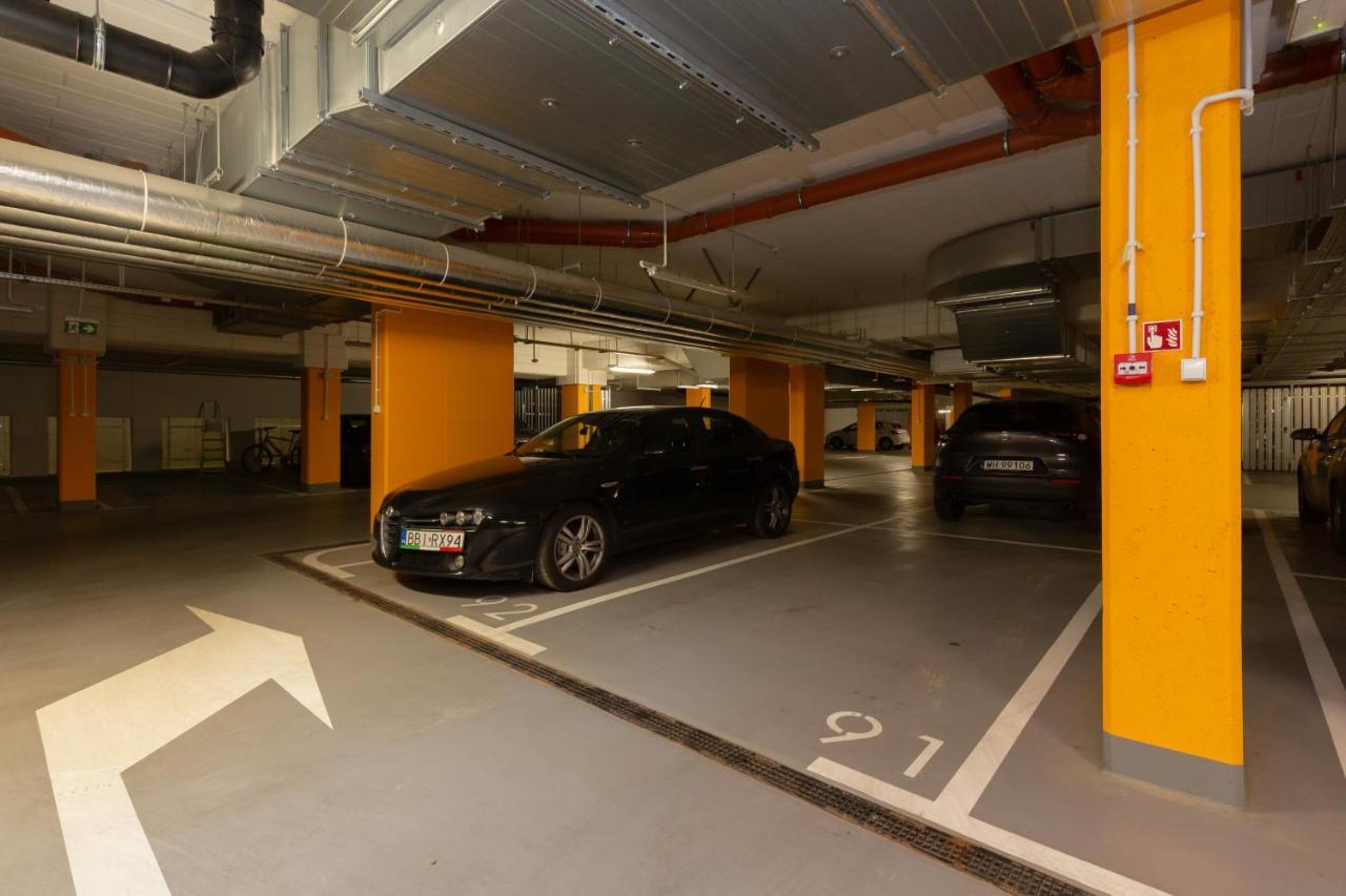 Warsaw Kotsisa Apartments With Parking By Noclegi Renters Exterior foto